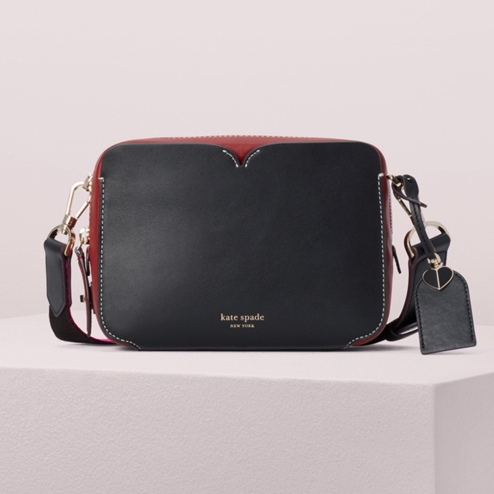 ✨NEW✨ Kate Spade medium camera handbag